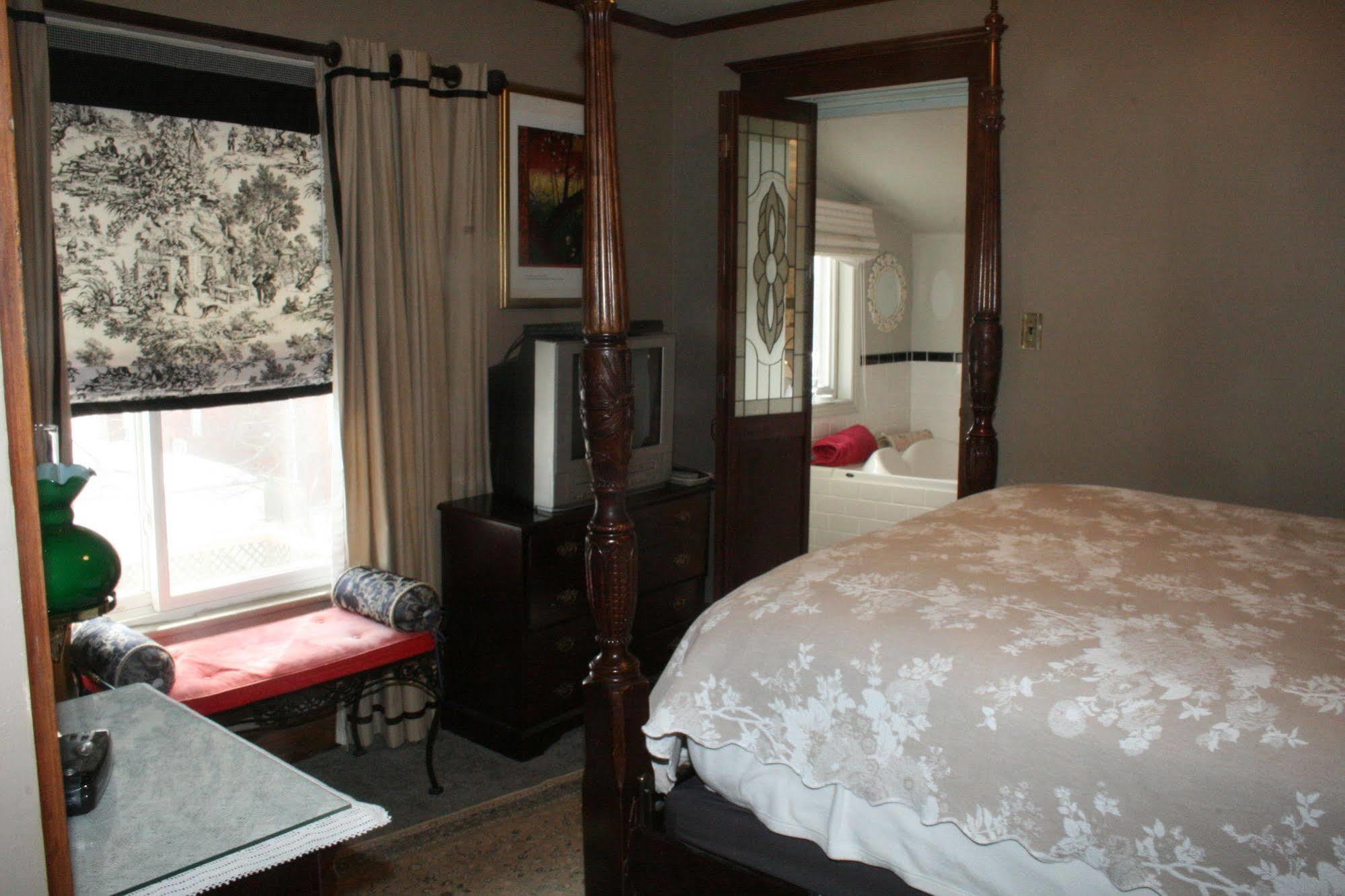 Rose Arden Bed & Breakfast 汉密尔顿 外观 照片